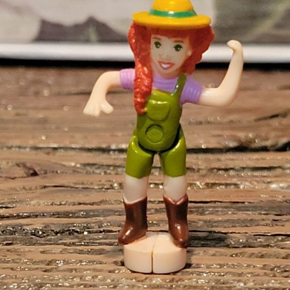 2000 Polly Pocket Jungle Pets FIGURE ONLY - Picture 1 of 1